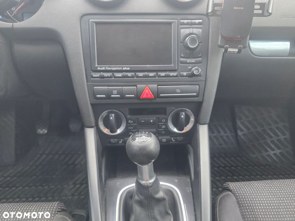 Audi A3 Sportback 2.0 TDI Ambiente - 13