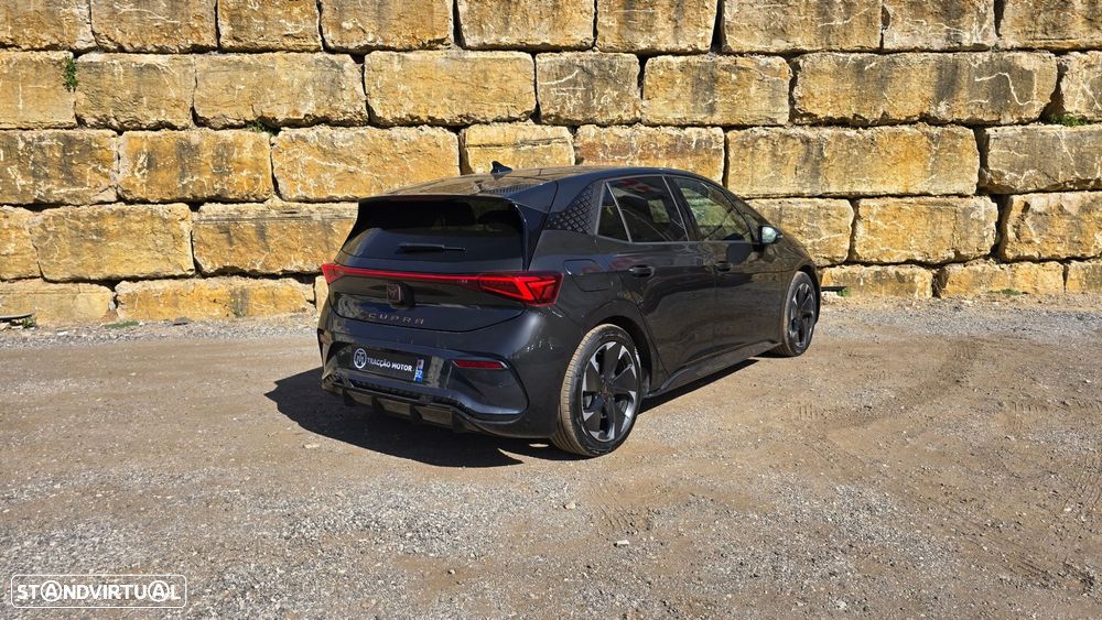 CUPRA Born — fotografia 3
