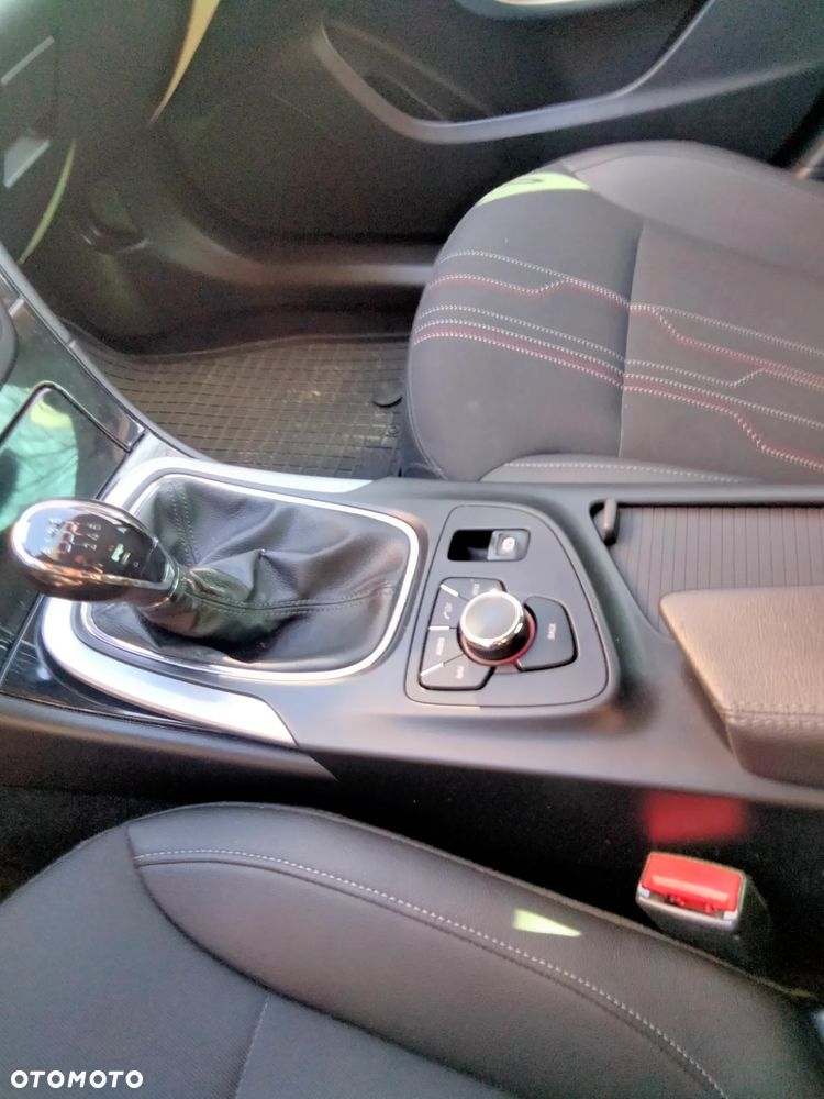 Opel Insignia 2.0 CDTI - 25