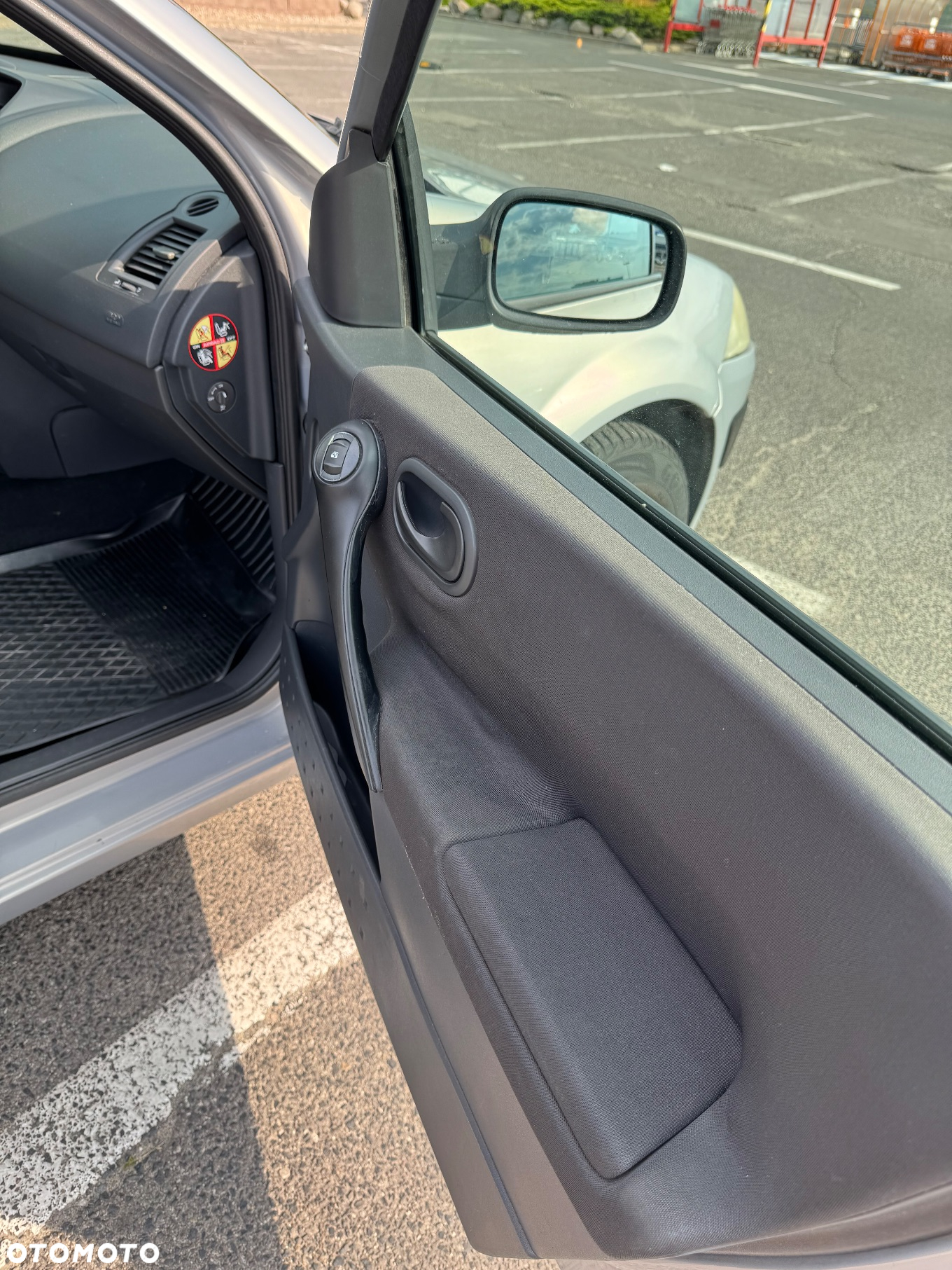 Renault Megane 1.6 Avantage - 12