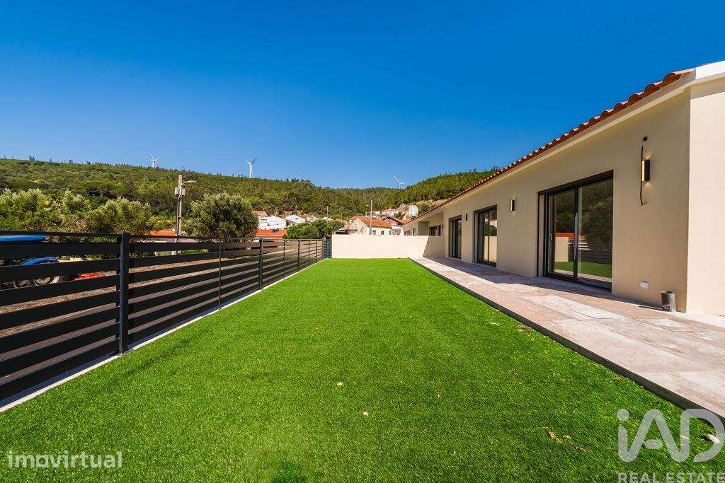 Casa / Villa T3 em Rio Maior de 161,00 m2 - Grande imagem: 4/30