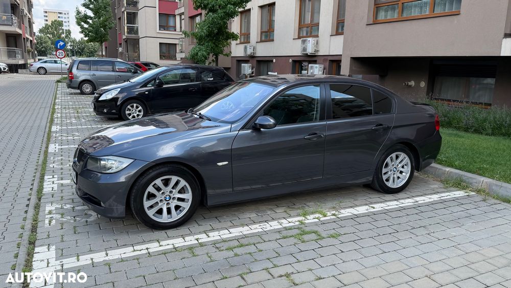 BMW Seria 3 320d DPF Aut. Edition Fleet Exclusive - 2