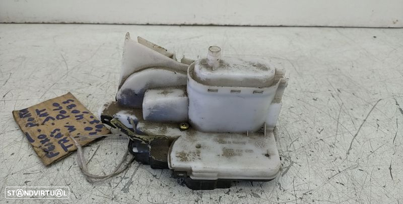 Fecho Porta  Tras Direito Volkswagen Polo (6N1) - 2