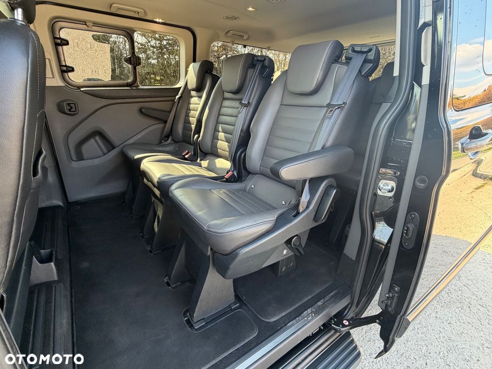 Ford Tourneo Custom 320 L2H1 VA Autm Titanium X - 6