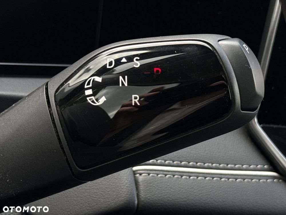 Volkswagen Tiguan 2.0 TDI SCR Elegance DSG - 18