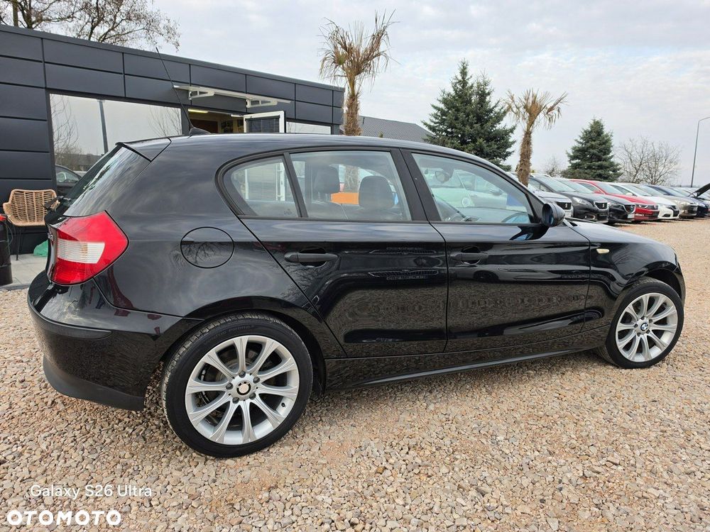 BMW Seria 1 116i - 26
