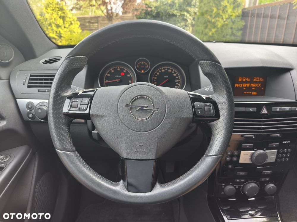 Opel Astra 1.8 Cosmo - 25