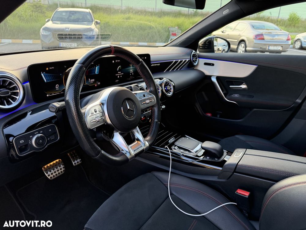 Mercedes-Benz CLA 35 AMG 4MATIC Coupe - 12