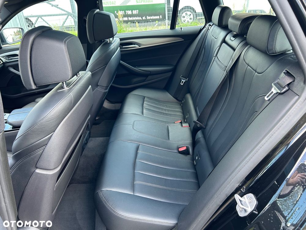 BMW Seria 5 520d Luxury Line - 22