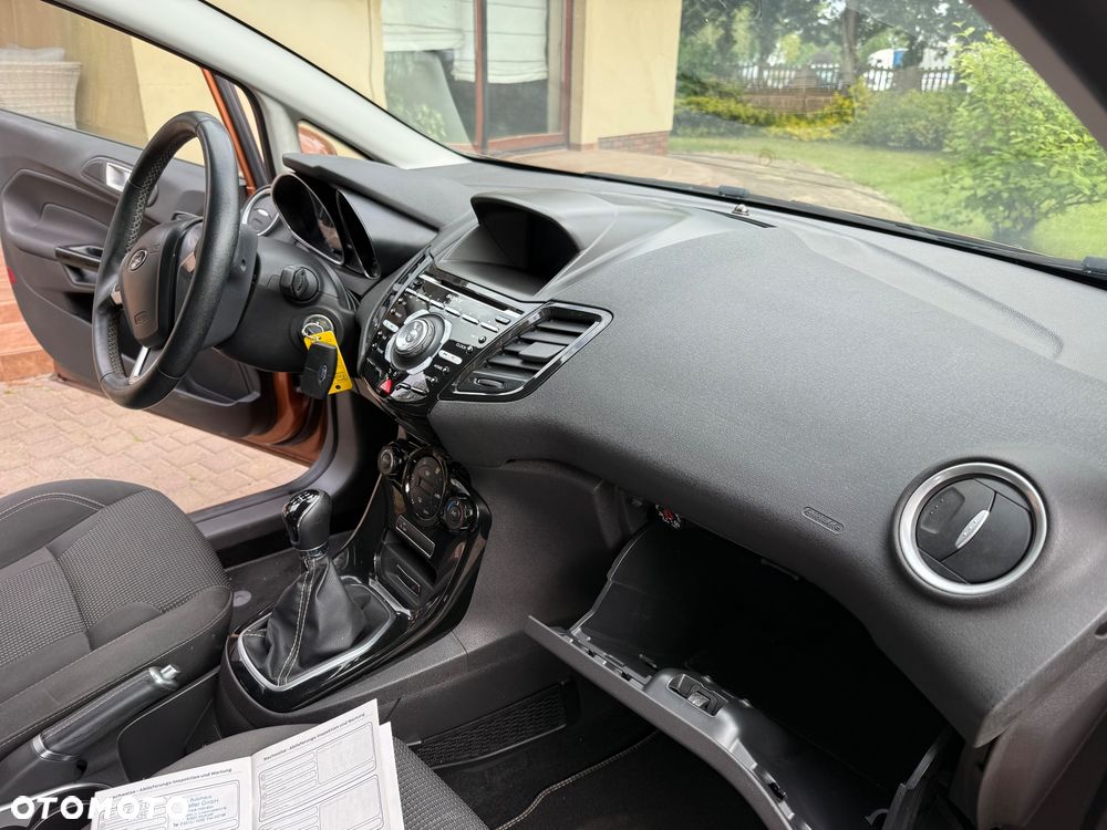Ford Fiesta 1.0 EcoBoost Silver X - 31