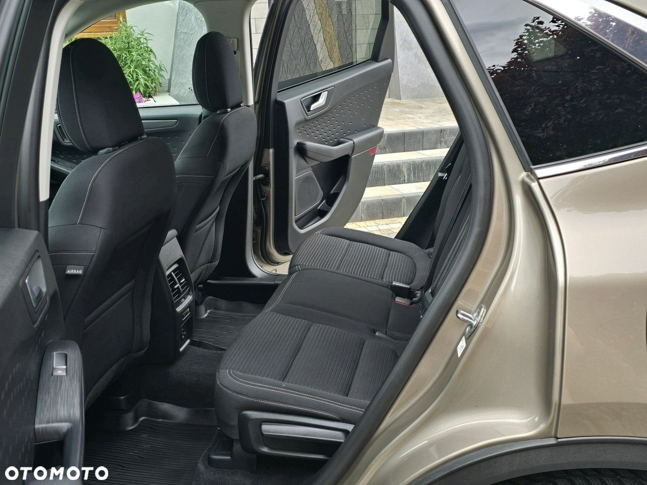 Ford Kuga 1.5 EcoBlue FWD Titanium - 6