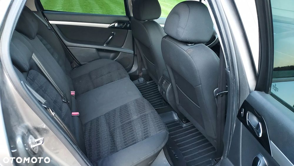 Peugeot 407 HDi 140 Millesim 200 - 11