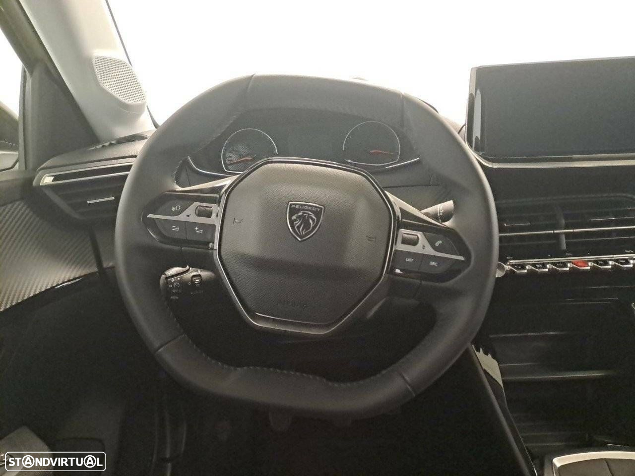 Peugeot 208 1.2 PureTech Active - 12