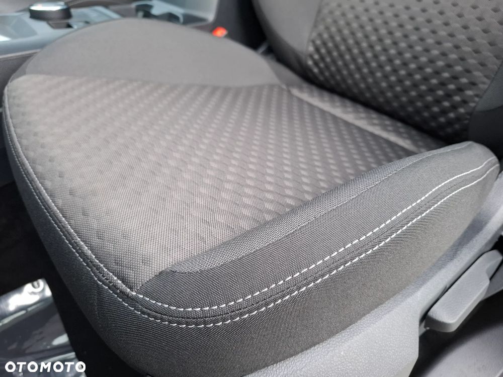 Volkswagen Amarok - 8