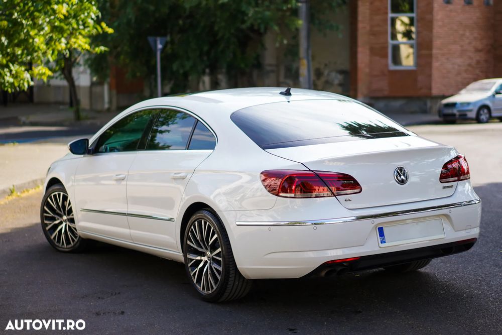 Volkswagen Passat CC 2.0 TDI DPF DSG - 25