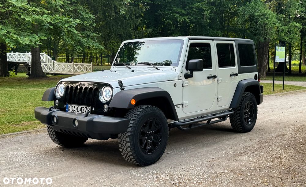 Jeep Wrangler - 2