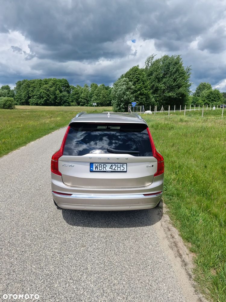 Volvo XC 90 - 11