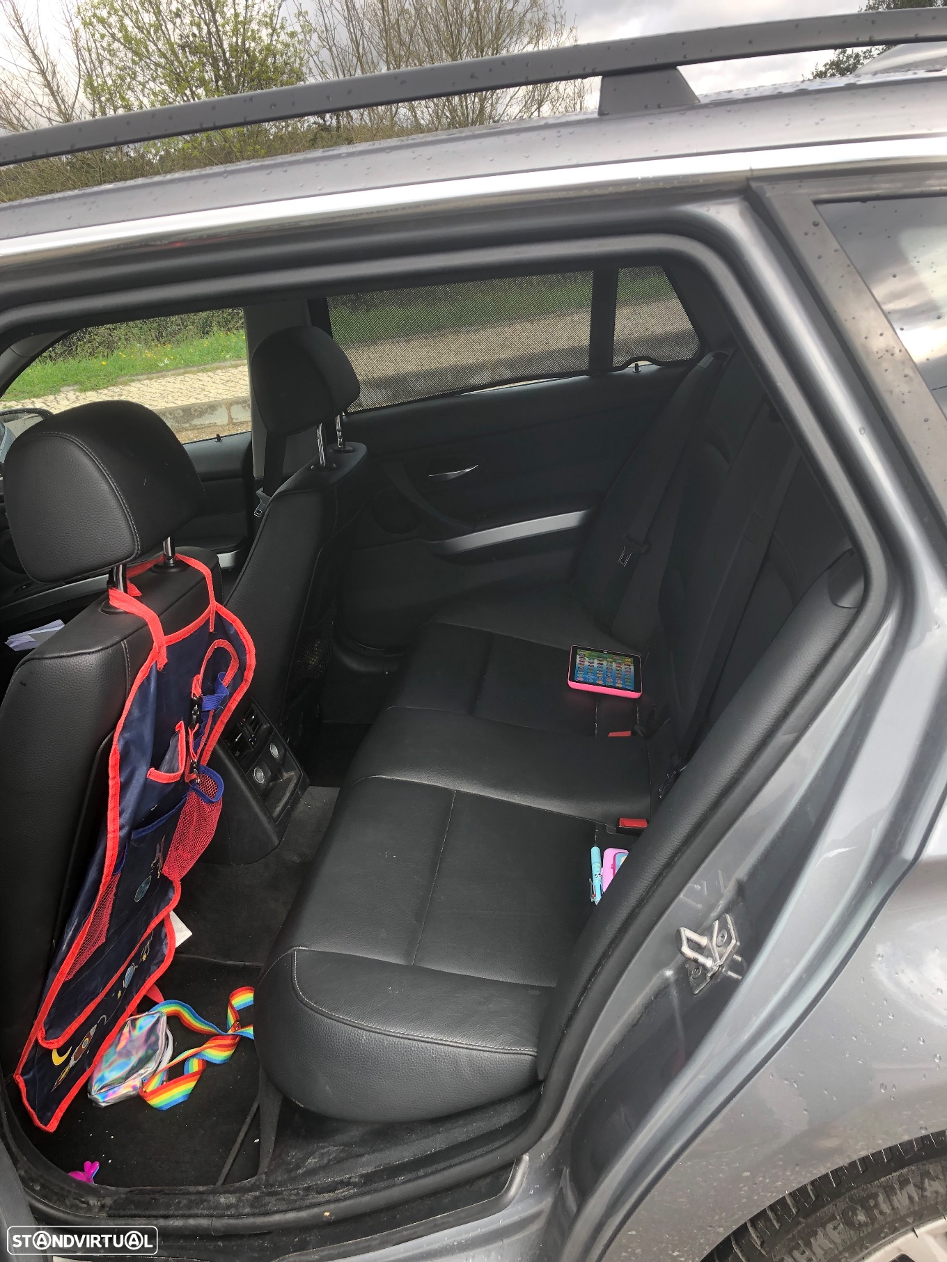 BMW 318 d Touring - 8