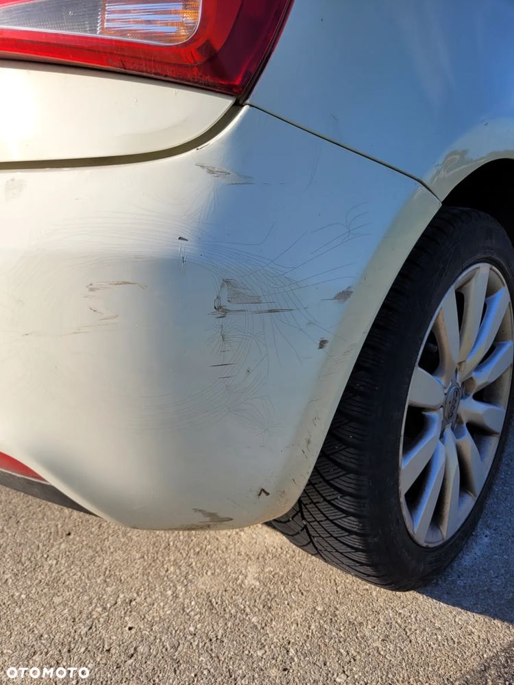 Audi A1 3-drzwiowe 1.4 TFSI Attraction - 4