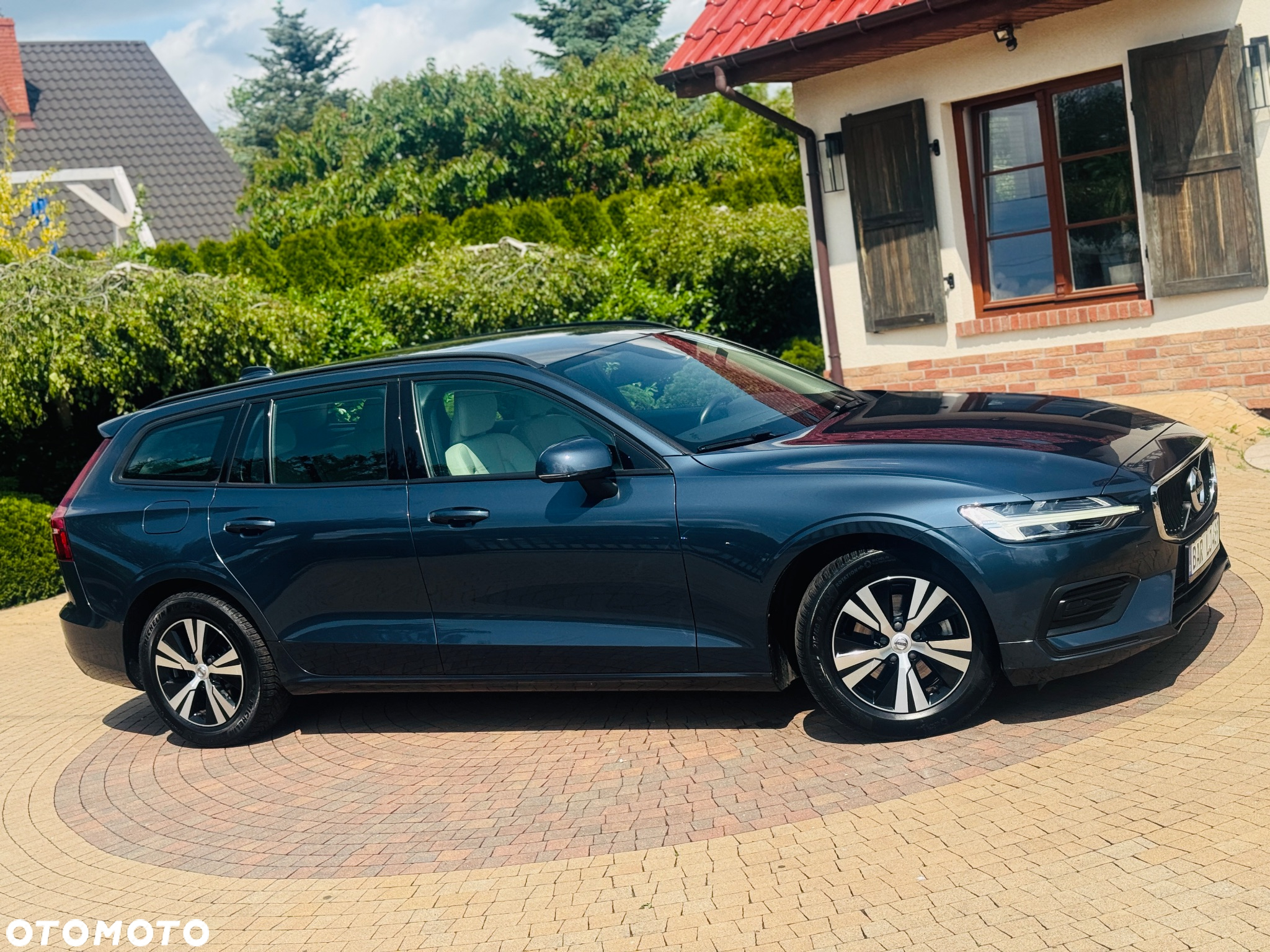 Volvo V60 D3 Geartronic Momentum Pro - 28