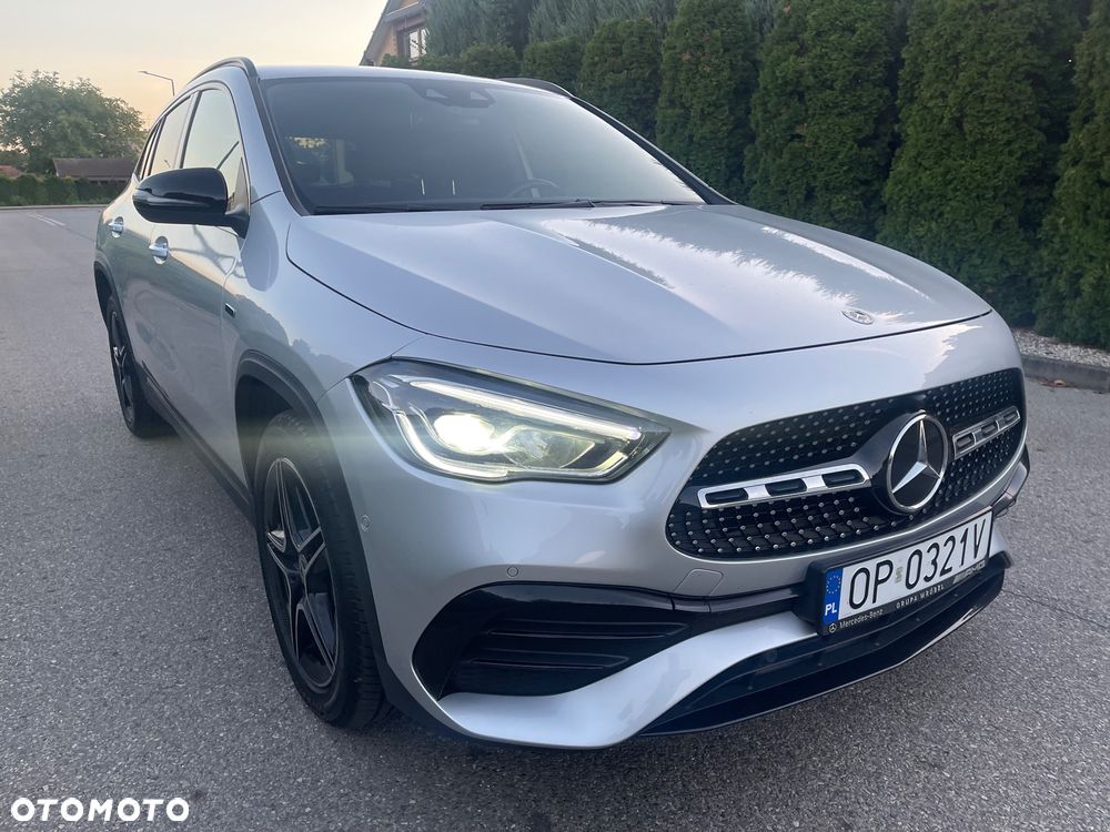 Mercedes-Benz GLA 250e AMG Line - 15