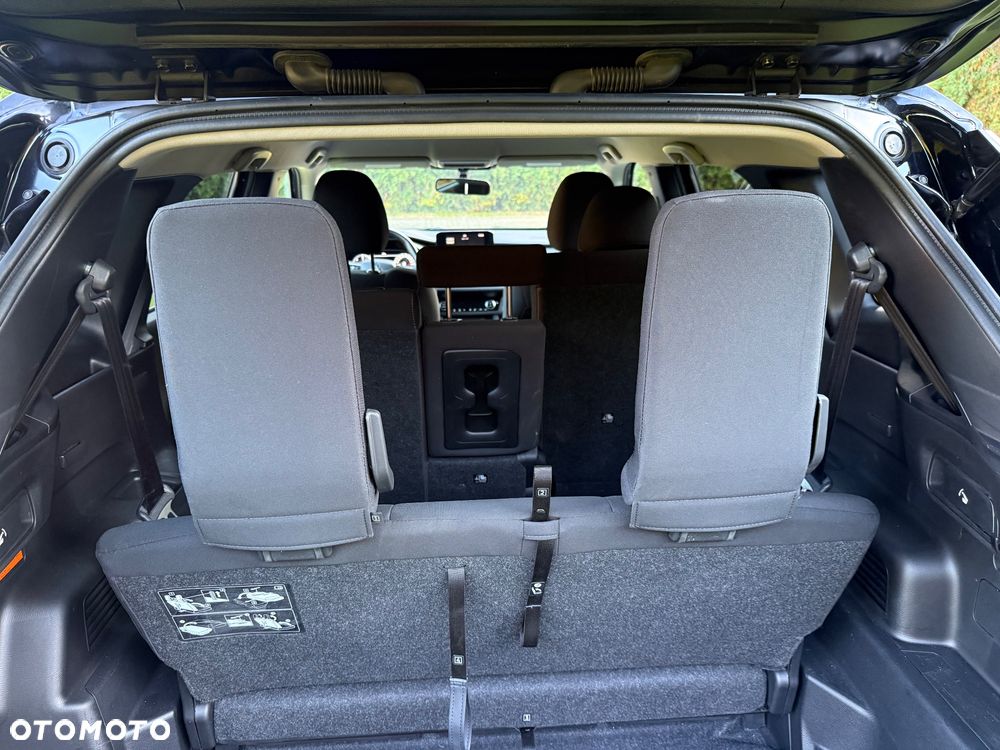 Mitsubishi Outlander - 21