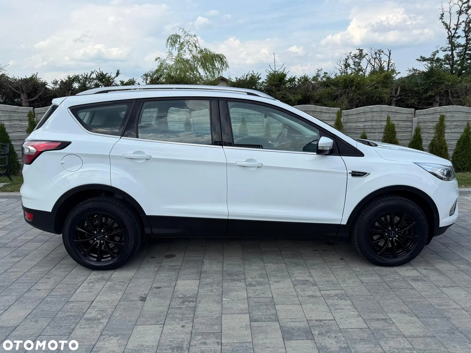 Ford Kuga 2.0 TDCi 4x4 Titanium - 3