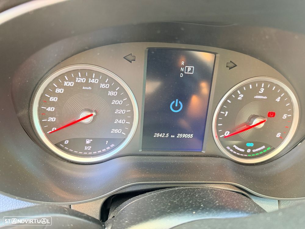 Mercedes-Benz GLC 300 e 4Matic - 13