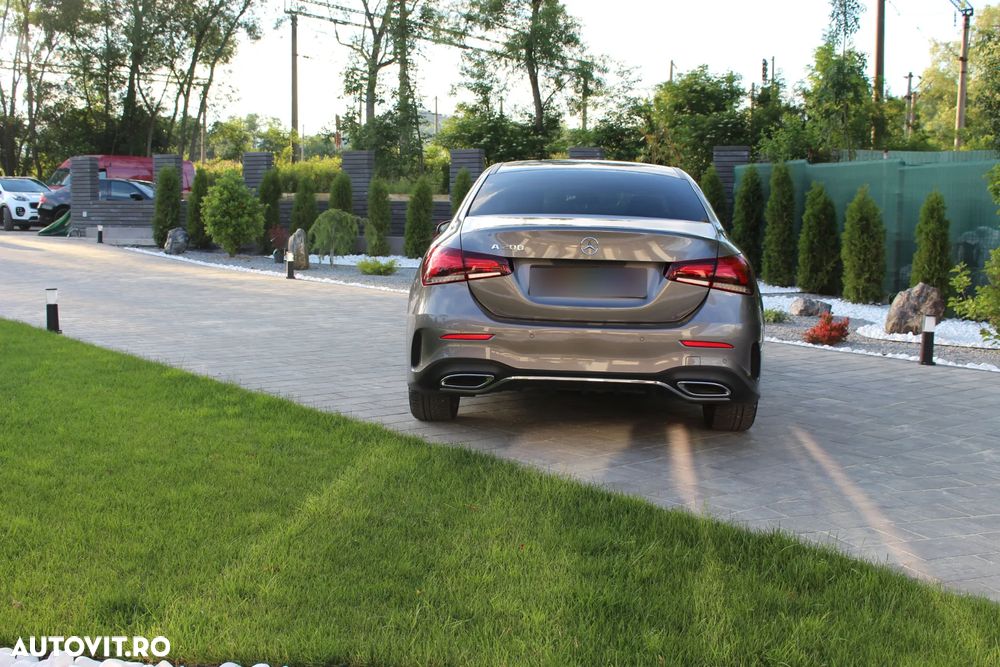 Mercedes-Benz A 200 - 4