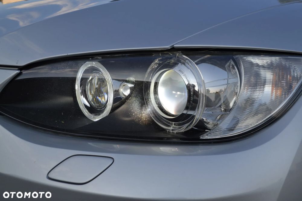 BMW Seria 3 325i - 21