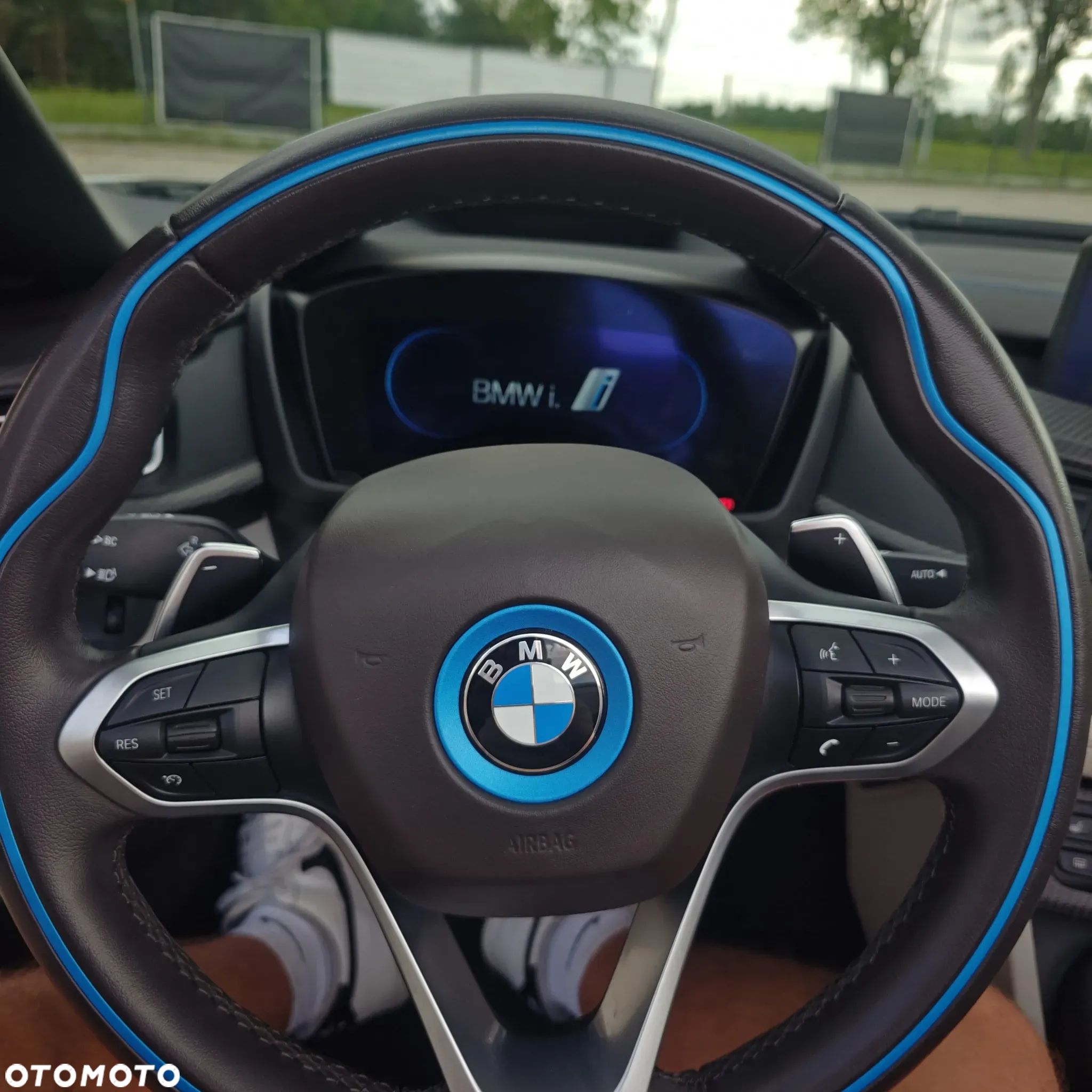BMW i8 - 11