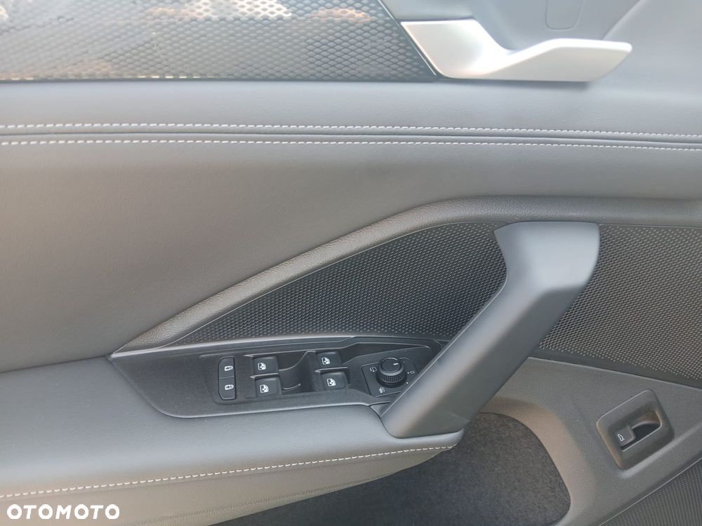 Volkswagen Tayron 1.5 eTSI mHEV Life Plus DSG - 19