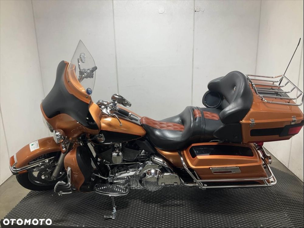 Harley-Davidson Touring Electra Glide - 12