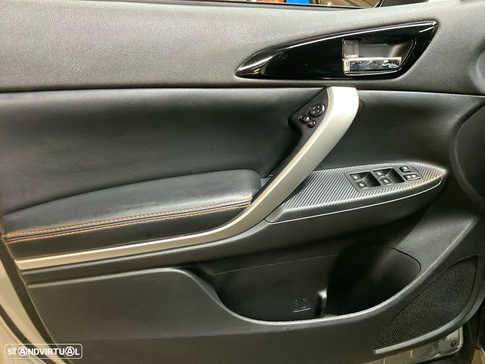 Mitsubishi Eclipse Cross 1.5 MIVEC - 21