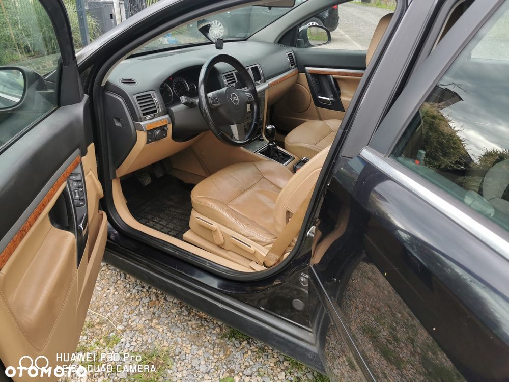 Opel Vectra 1.9 CDTI Cosmo - 3