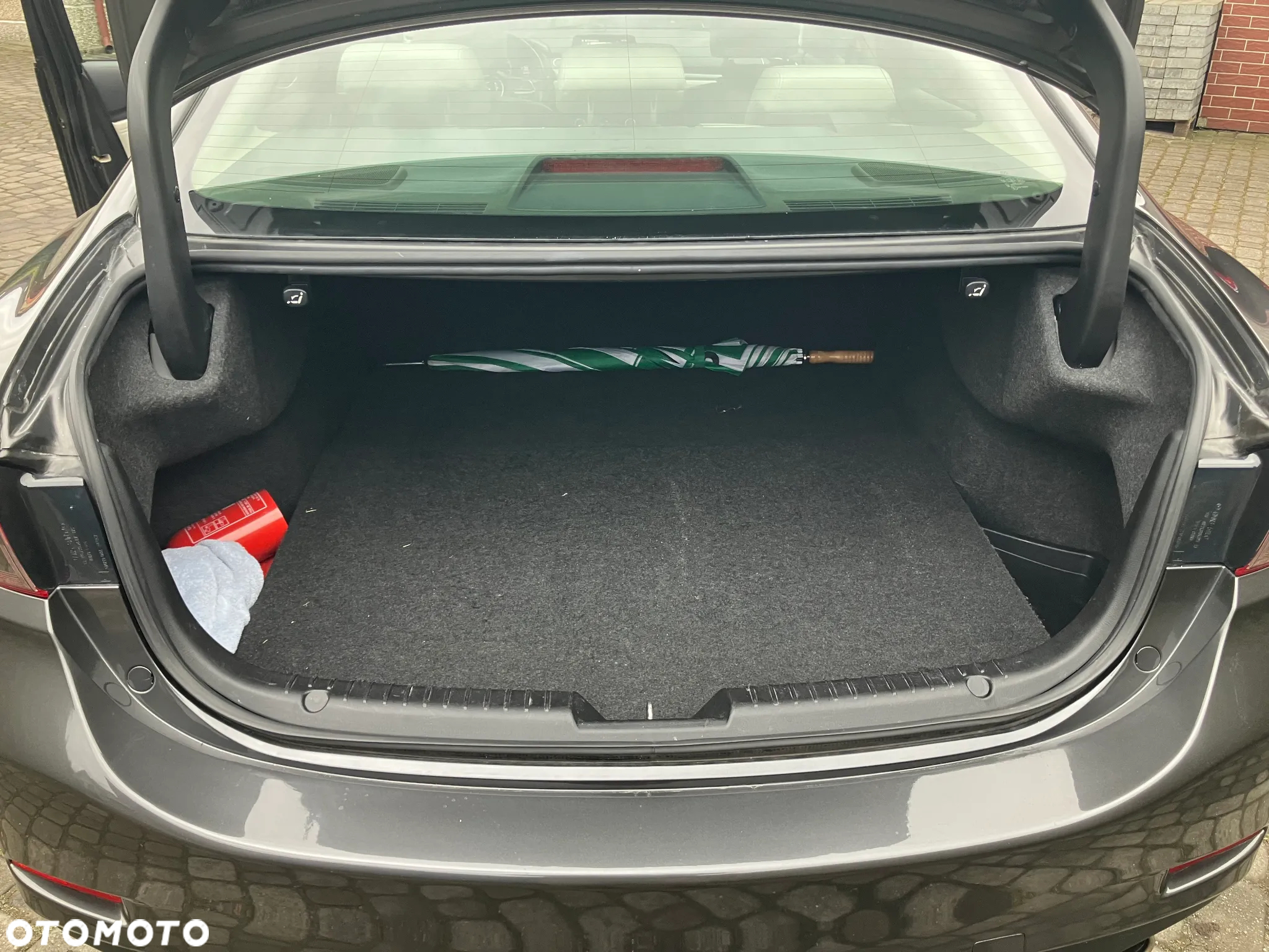 Mazda 6 - 8