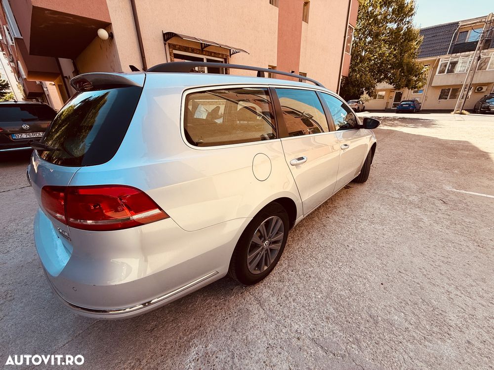 Volkswagen Passat - 8