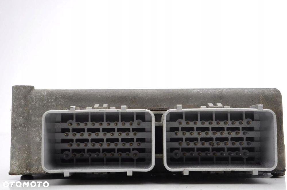 VOYAGER III 2.5 TD STEROWNIK SILNIKA P04727236AB - 2