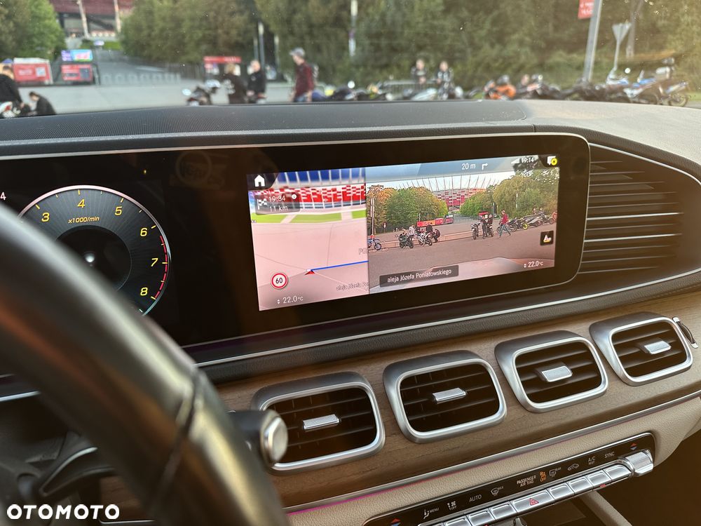 Mercedes-Benz GLS 450 4Matic 9G-TRONIC - 28