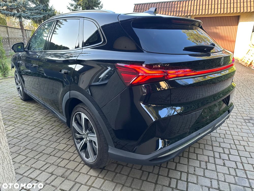 MG Marvel R Luxury - 2