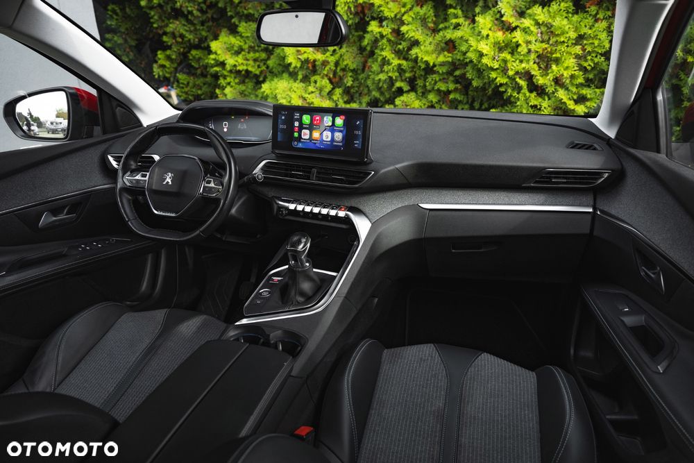 Peugeot 3008 PureTech 130 Stop & Start GPF Allure Business-Paket - 19