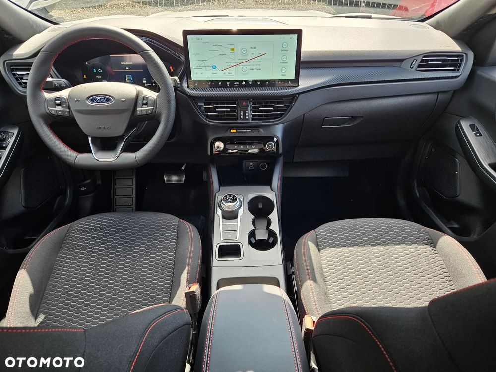 Ford Kuga 2.5 FHEV FWD ST-Line - 14