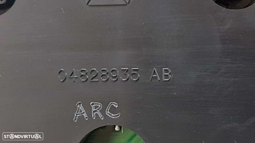 QUADRANTE JEEP CHEROKEE (KJ) 2.5 CRD LIMITED - 8