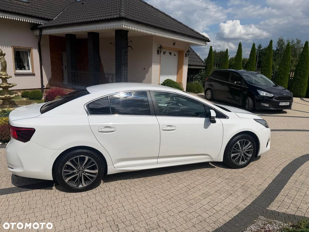 Toyota Avensis 2.0 D-4D Active Business - 9