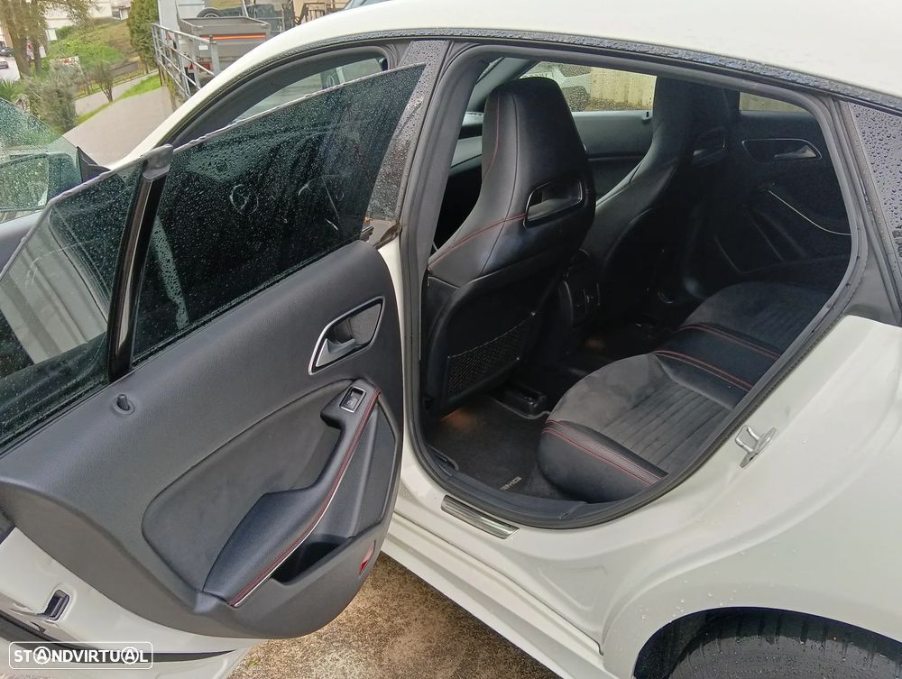 Mercedes-Benz CLA 200 d Shooting Brake AMG Line Aut. - 9