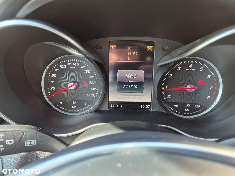 Mercedes-Benz Klasa C - 31