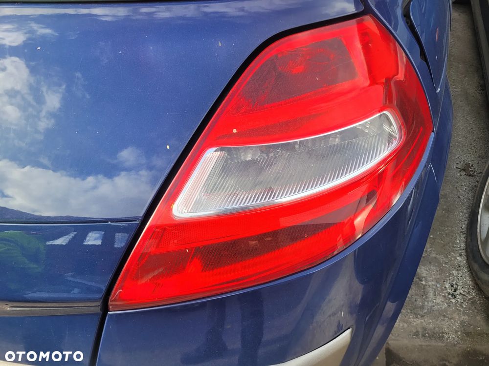 LAMPA RENAULT MEGANE II HB PRAWY TYŁ - 1