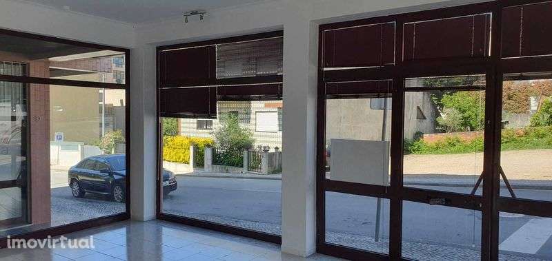 Arrenda-se Loja Oliveira de Azemeis - Grande imagem: 2/5