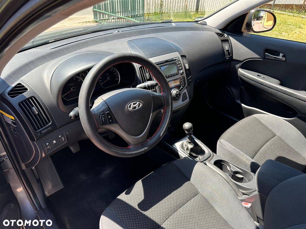 Hyundai i30 1.6 Premium - 15