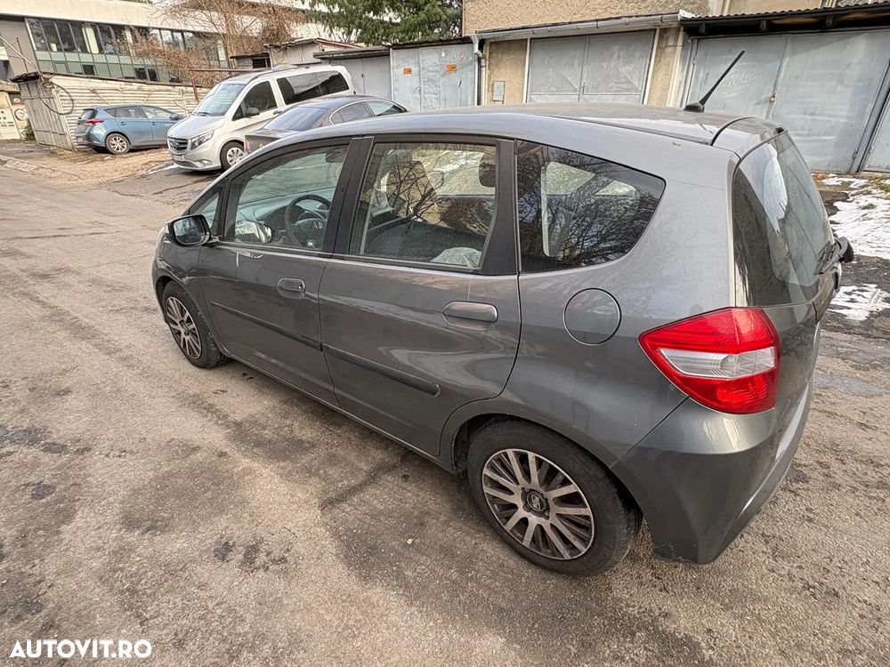 Honda Jazz 1.4 SOHC i-VTEC MT Comfort - 5